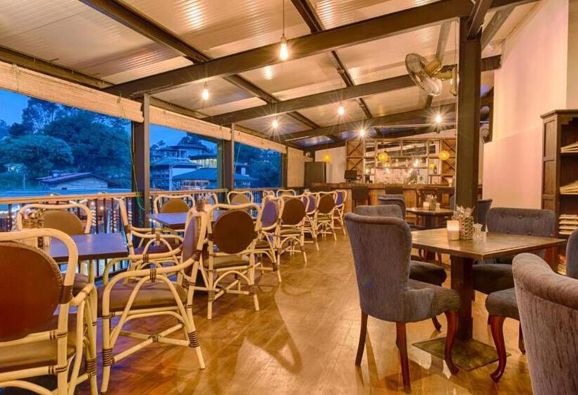 Quarto Deluxe, Spice Ella