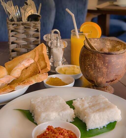 اتاق لوکس, Spice Ella