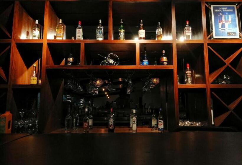 Quarto Deluxe, Spice Ella