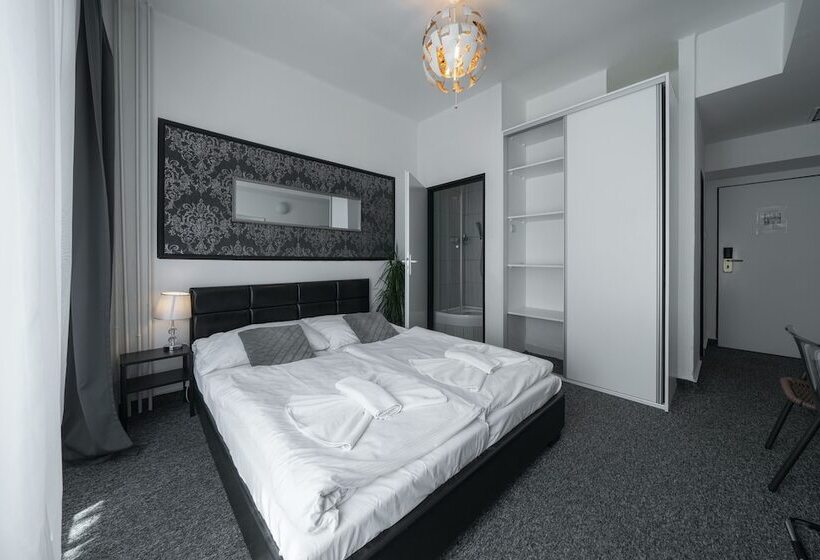 Номер Стандарт, Penzion Homer Poděbrady