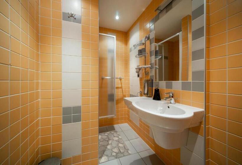 Номер Superior с Балконом, Penzion Homer Poděbrady