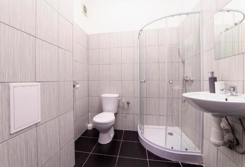 Номер Стандарт, Penzion Homer Poděbrady