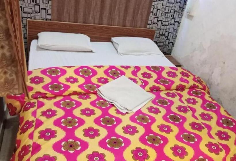 Standardrum, Garden Park View Hotel Matheran