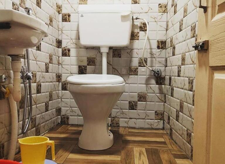 Standardrum, Garden Park View Hotel Matheran