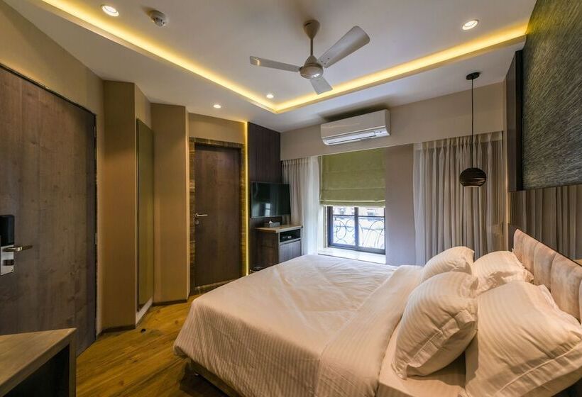 اتاق لوکس, Orient Regency