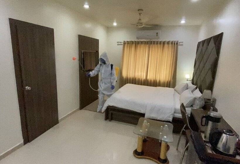 Номер Комфорт, The Evergrand Palace