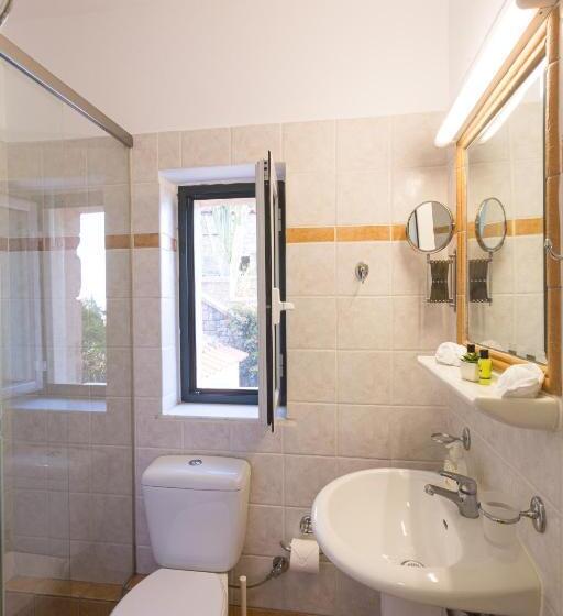 标准工作室, Palataki