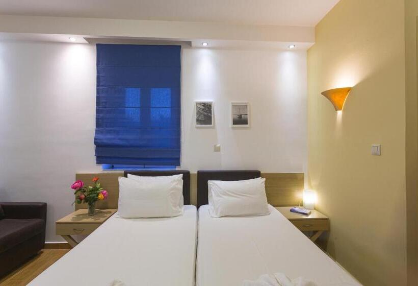 带海景的标准房, Palataki