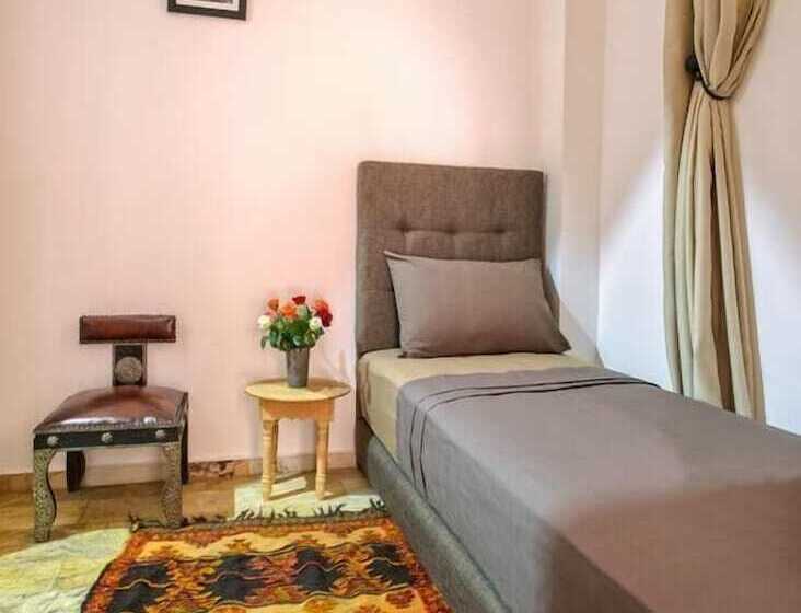 اتاق استاندارد یک نفره, Riad Leila Marrakech