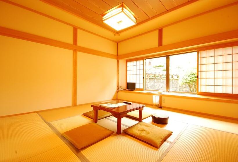 Superior-Zimmer, 高野山 宿坊 西禅院  Koyasan Shukubo Saizenin