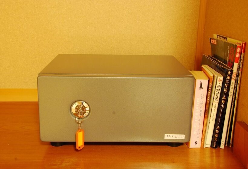 Deluxe Zimmer, 高野山 宿坊 西禅院  Koyasan Shukubo Saizenin