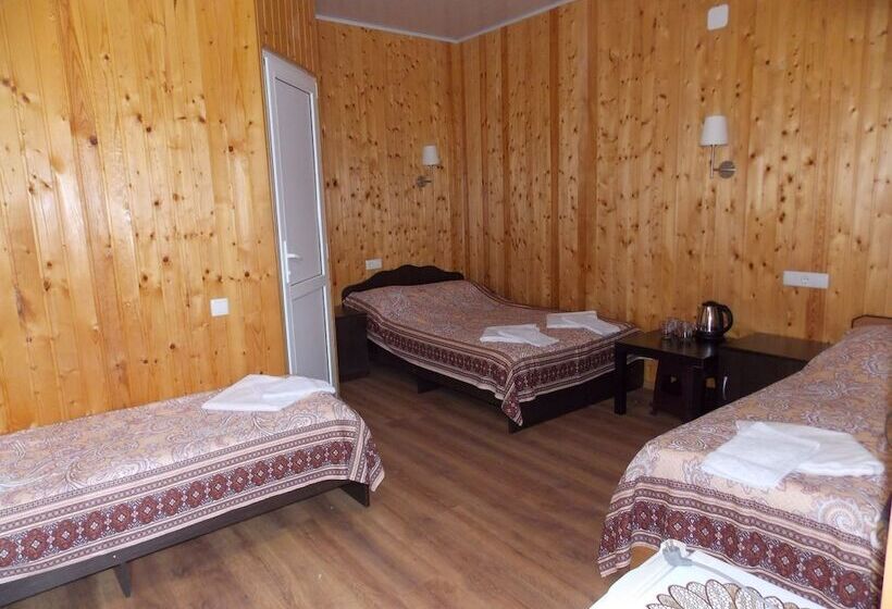 اتاق استاندارد چهار تخته, Sandal