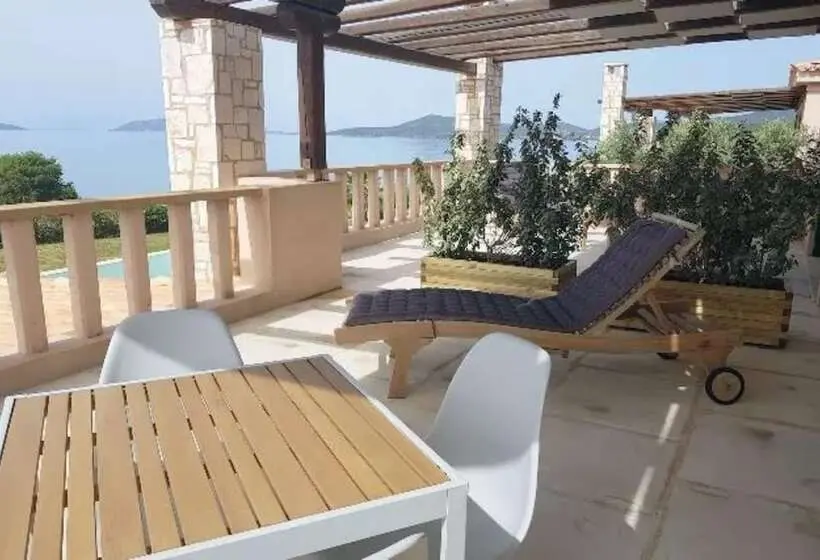 オーシャンビューデラックススイート, Therme Sea Luxury Lodge