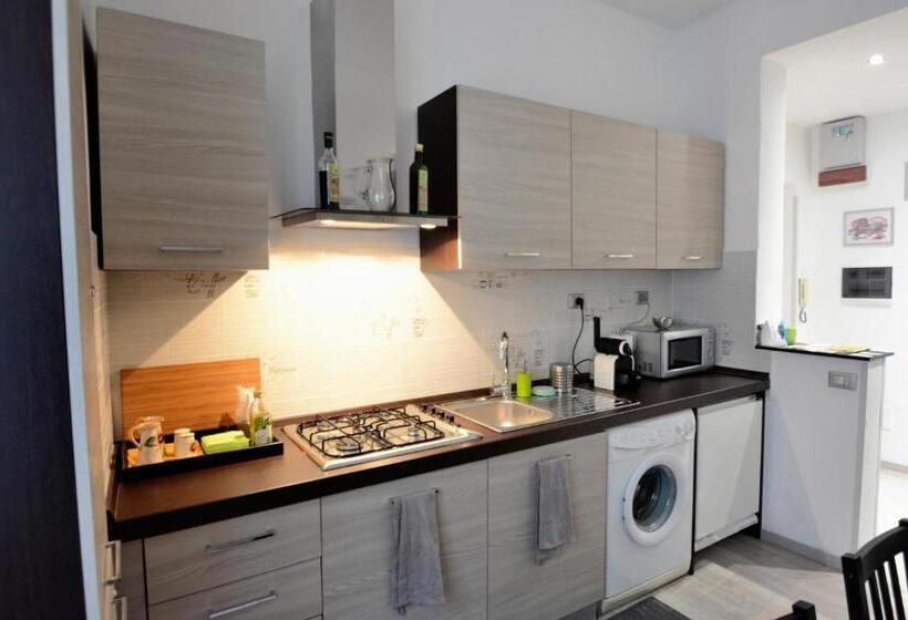 스탠다드 룸, Whatshouse Roma