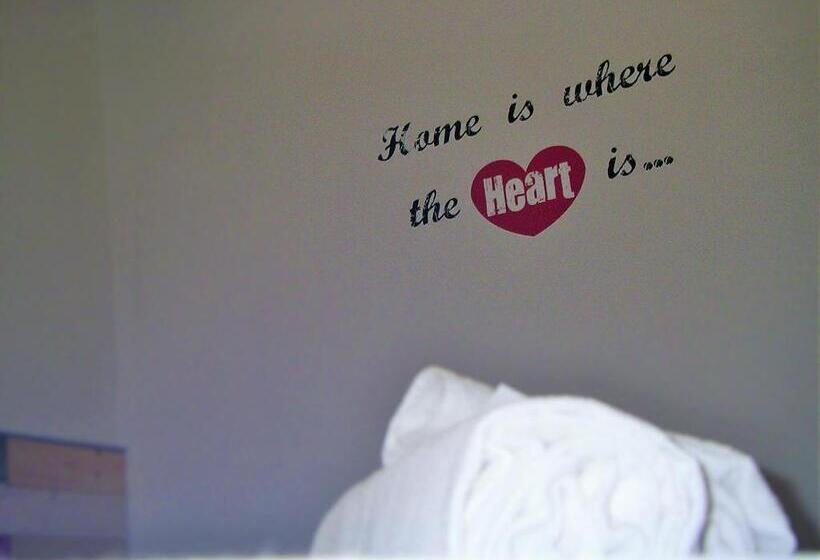 스탠다드 룸, Whatshouse Roma