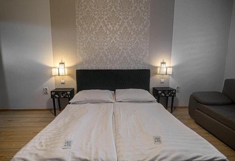 带2个卧室的公寓, Sweet Life Wellness Apartments