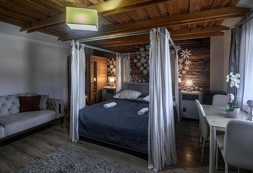 小型豪华套房, Sweet Life Wellness Apartments