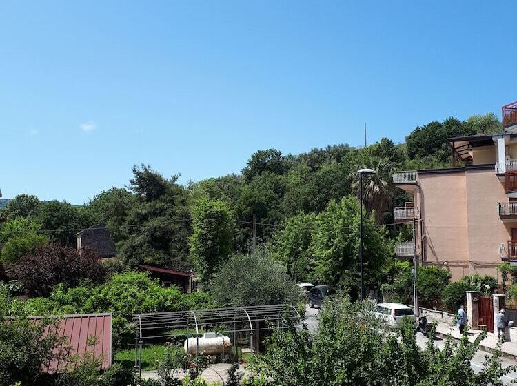 جناح, Villa Ada B&b