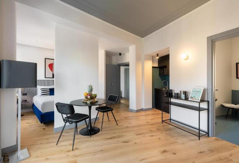 آپارتمان 1 خوابه با چشم‌انداز دریا, Le Mummarelle Napoli