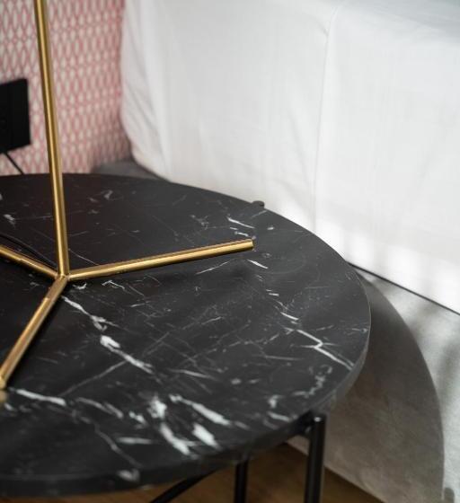 آپارتمان 1 خوابه با چشم‌انداز دریا, Le Mummarelle Napoli