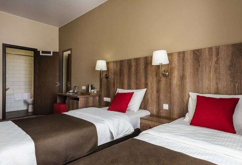 اتاق استاندارد, Granat