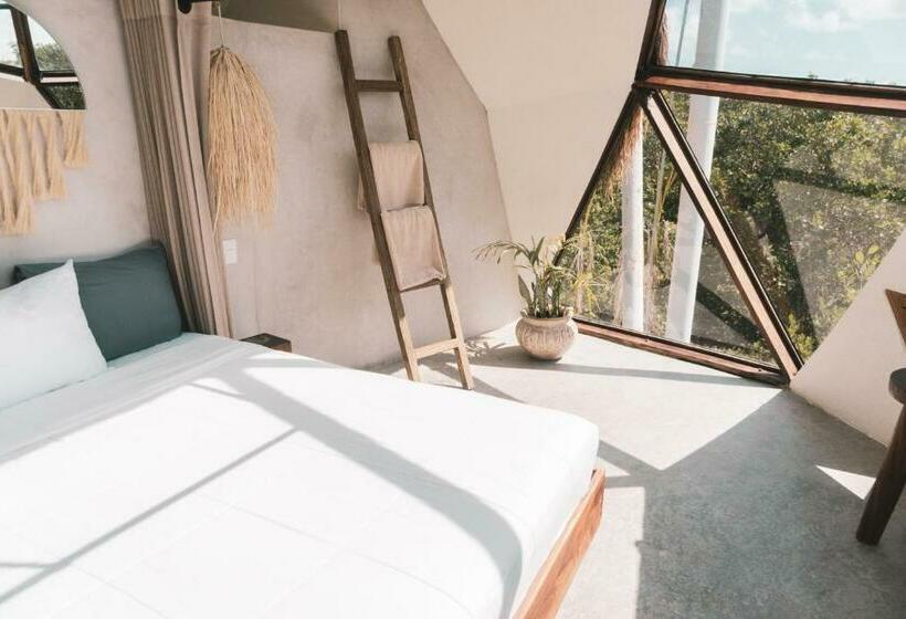 Studio Superior, Mamasan Treehouses & Cabins