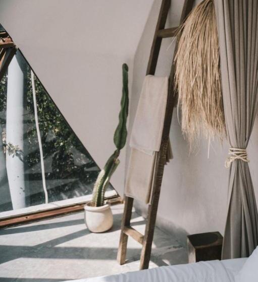 Studiou Standard cu Vedere la Grădină, Mamasan Treehouses & Cabins