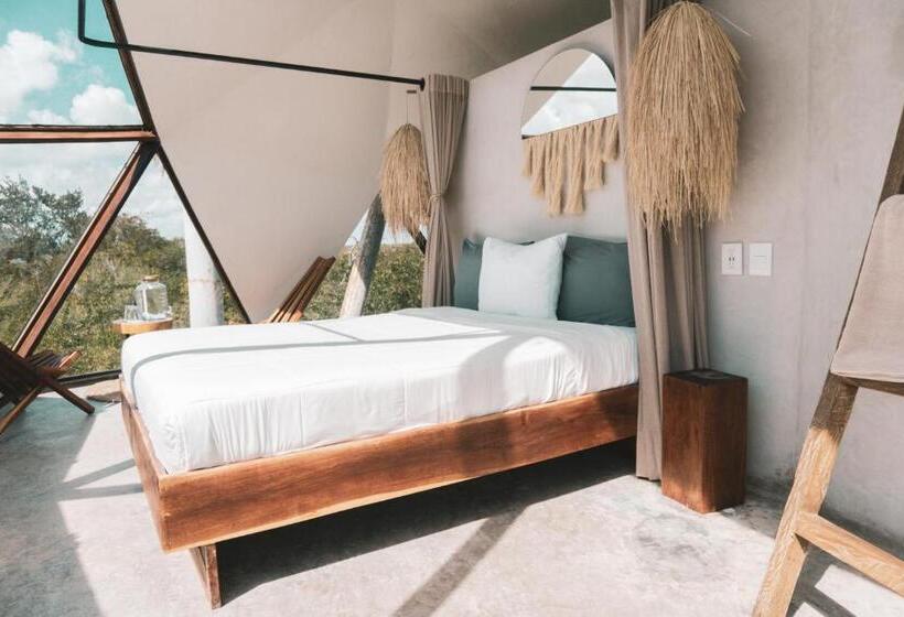 Studio Superior, Mamasan Treehouses & Cabins