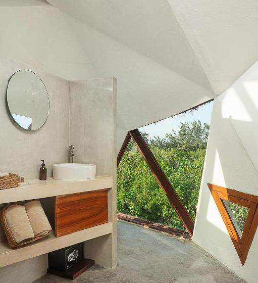 Studio Superior, Mamasan Treehouses & Cabins