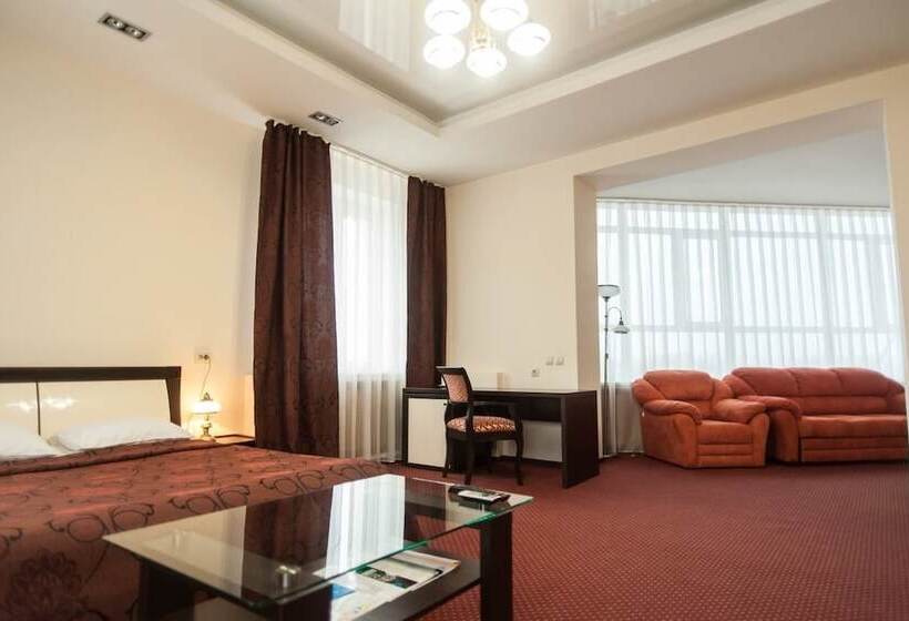 سوییت سوپریور, Planeta Spa