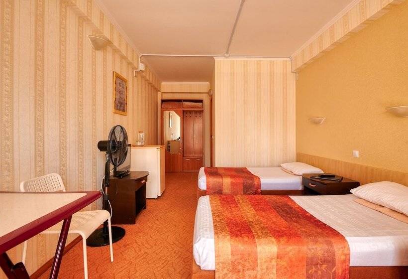 اتاق خانوادگی, Waterloo