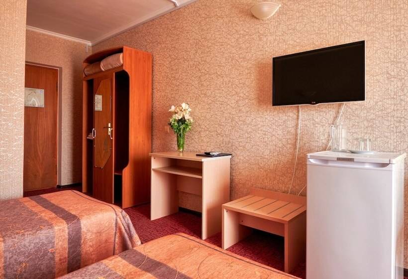 اتاق خانوادگی, Waterloo