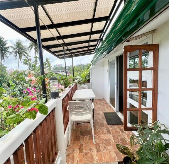 سوییت خانوادگی, Balai Tinay Guesthouse