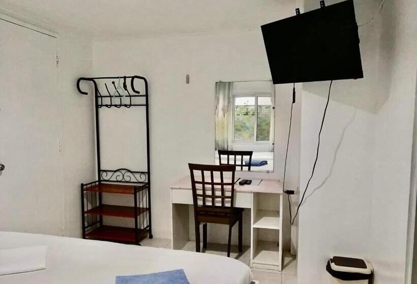 اتاق استاندارد, Balai Tinay Guesthouse