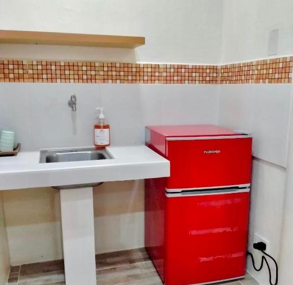 اتاق خانوادگی, Balai Tinay Guesthouse