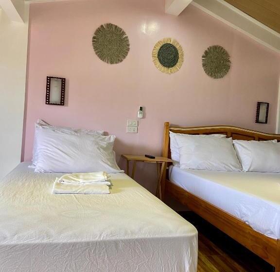 سوییت خانوادگی, Balai Tinay Guesthouse