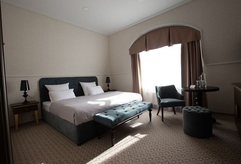 标准间, Grafskiy Park