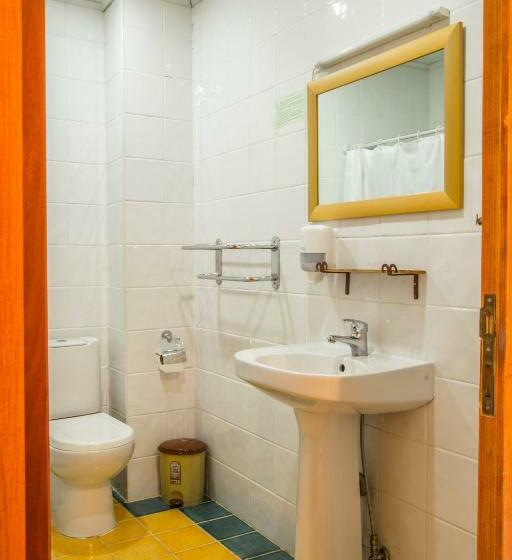 اتاق خانوادگی, Mirhav