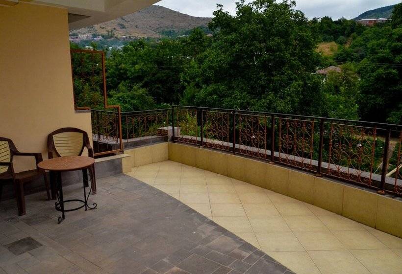 آپارتمان لوکس 1 خوابه, Mirhav