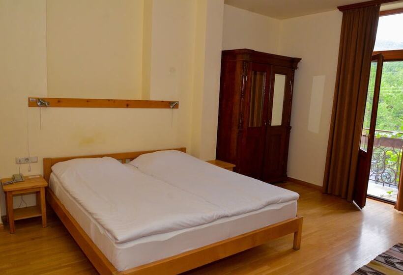 آپارتمان لوکس 1 خوابه, Mirhav