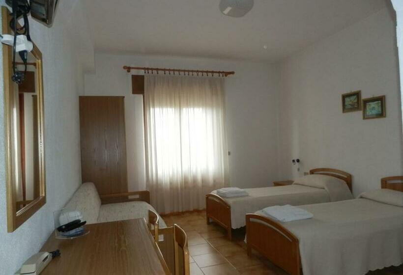 Номер Стандарт Трехместный, Sa 'e Jana