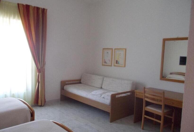 Номер Стандарт Трехместный, Sa 'e Jana