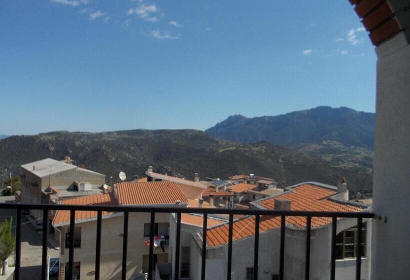 Номер Стандарт с Балконом, Sa 'e Jana