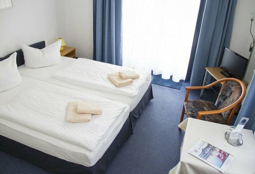 スタンダードルーム, Waldschloss Parow