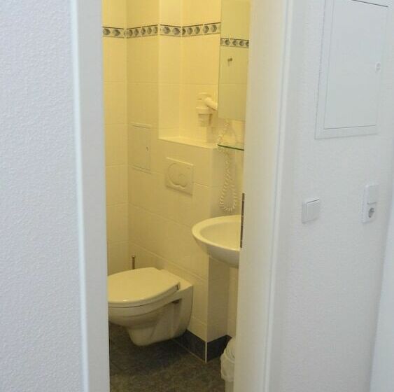 スタンダードシングルルーム, Waldschloss Parow