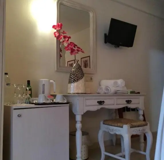 Superior-huone Parveke, Aerinon Guesthouse