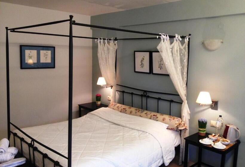 Номер Superior с Балконом, Aerinon Guesthouse