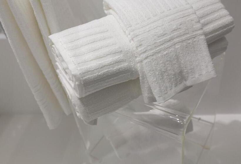 اتاق لوکس با بالکن, Vittorio Veneto Matera Luxury Rooms