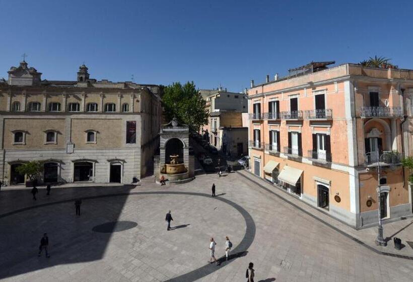 سوییت جونیور با بالکن, Vittorio Veneto Matera Luxury Rooms