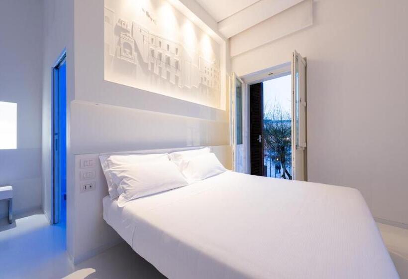 اتاق لوکس با بالکن, Vittorio Veneto Matera Luxury Rooms